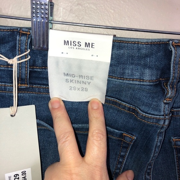 NWT MISS ME Medium Wash Stretch Mid Rise Skinny Jeans Sz 29 - Picture 8 of 11